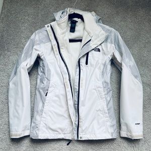 [EUC] North Face • Tri-Climate Jacket (Size XS)